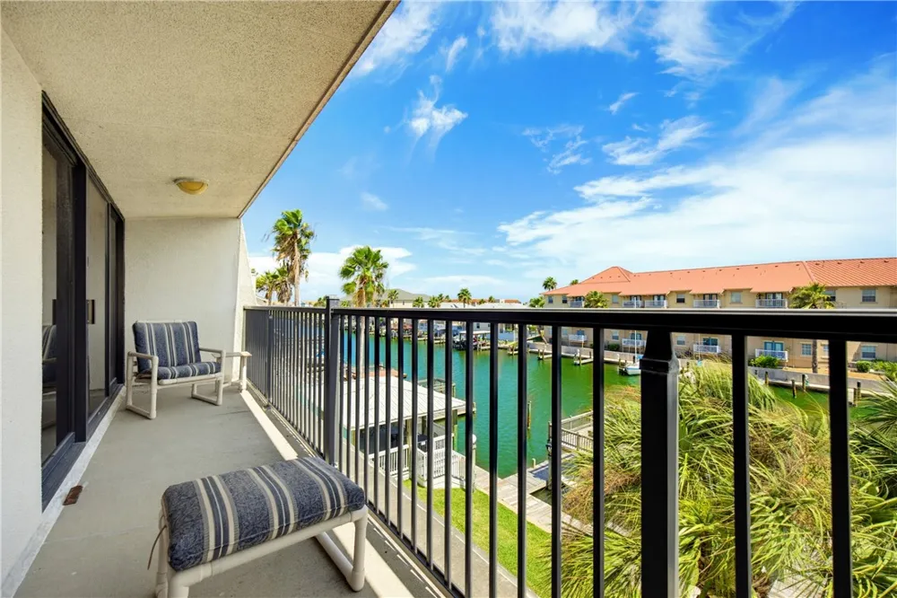 14514 E Cabana Street E #301 Corpus Christi, TX 78418