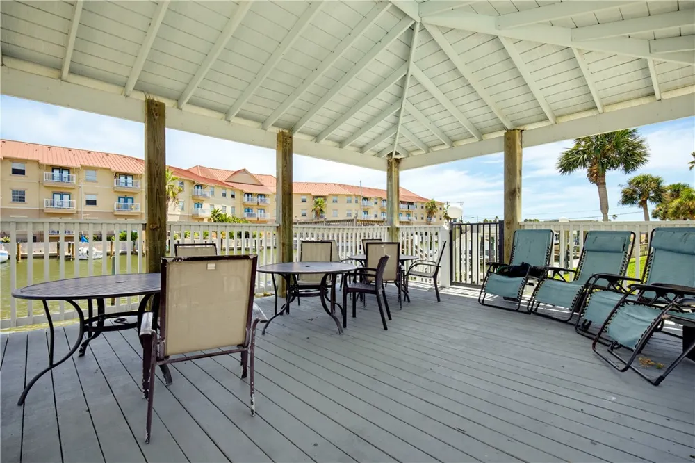 14514 E Cabana Street E #301 Corpus Christi, TX 78418