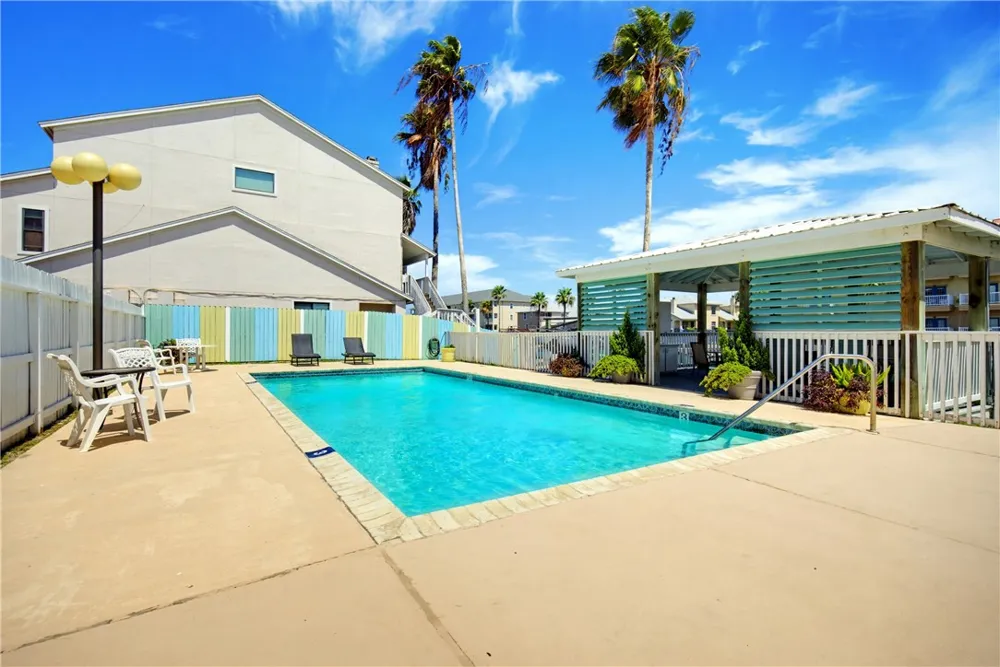 14514 E Cabana Street E #301 Corpus Christi, TX 78418