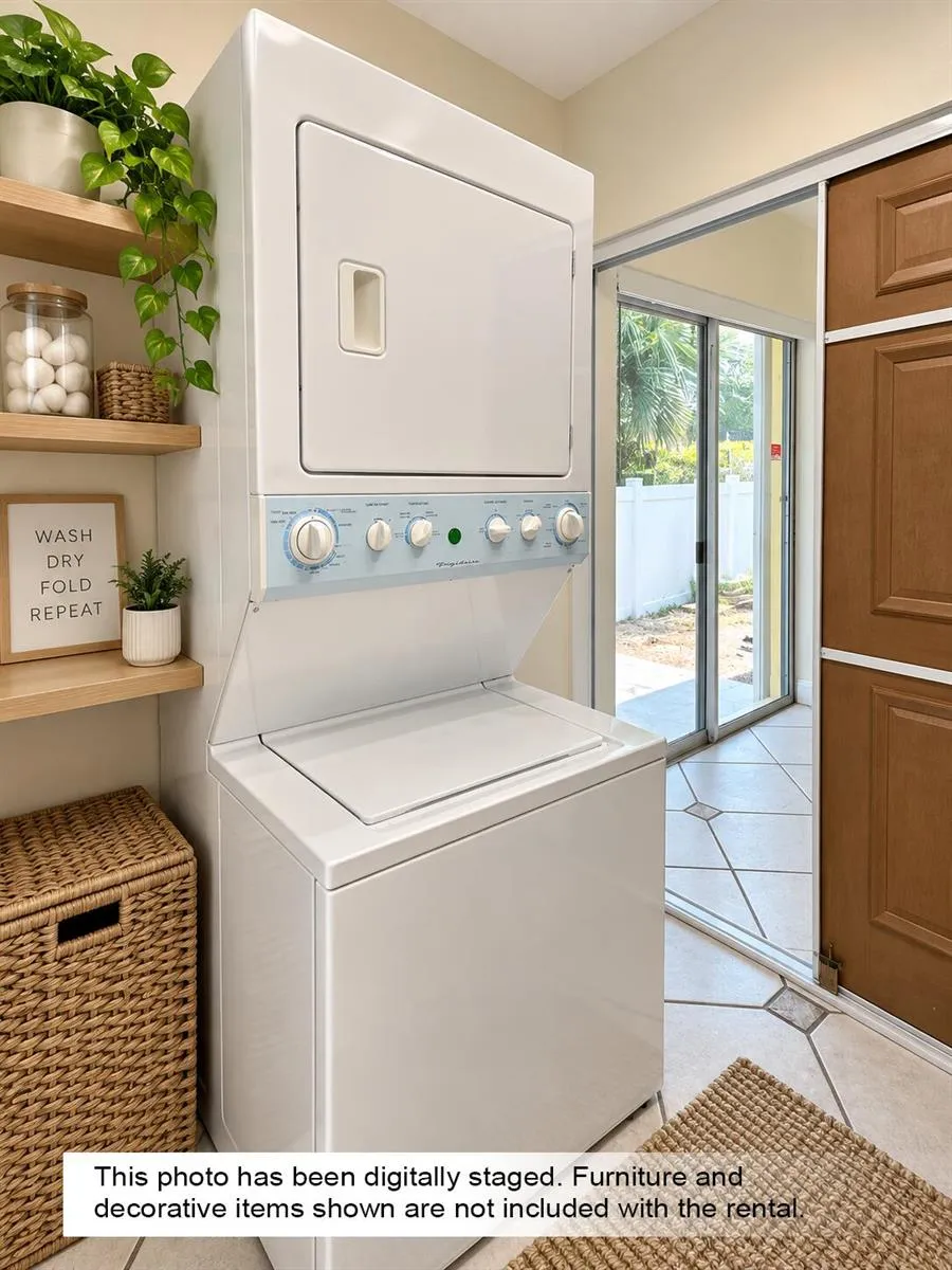 111 SE 7th Avenue #D & C Delray Beach, FL 33483