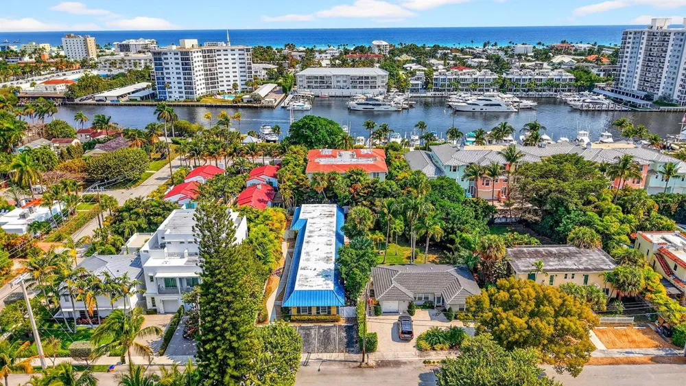 111 SE 7th Avenue #D & C Delray Beach, FL 33483