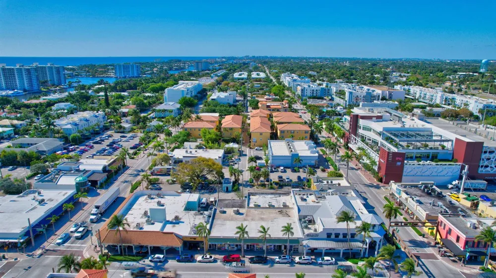 111 SE 7th Avenue #D & C Delray Beach, FL 33483
