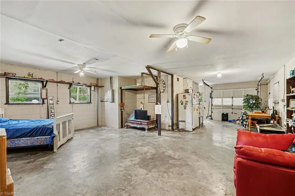 1517 Browers Chapel Road Asheboro, NC 27205