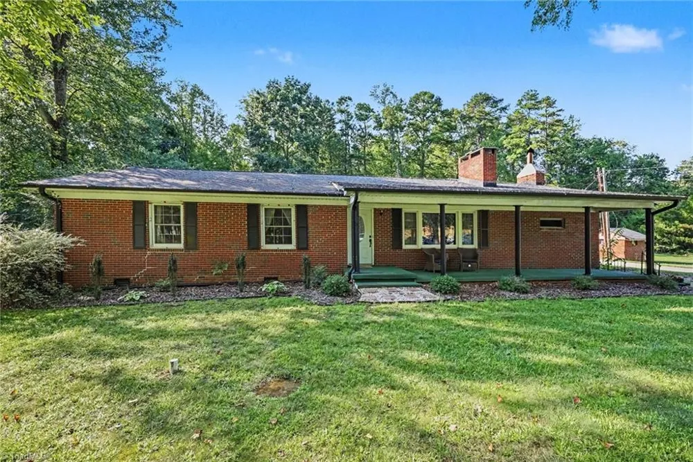 1517 Browers Chapel Road Asheboro, NC 27205