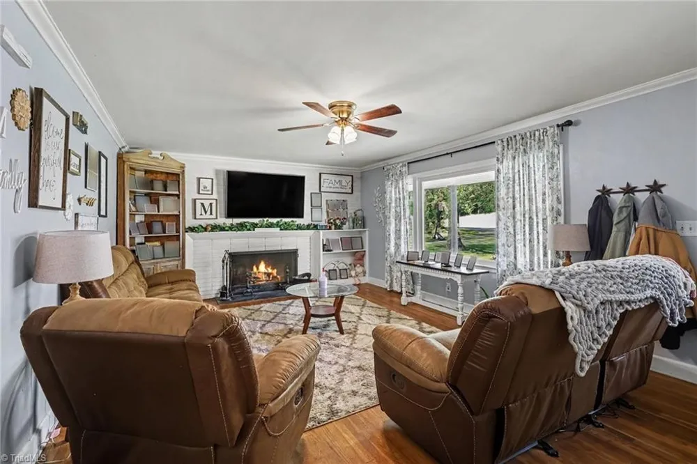 1517 Browers Chapel Road Asheboro, NC 27205
