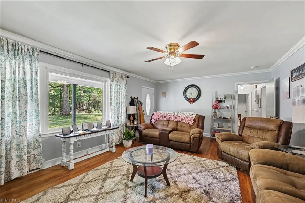 1517 Browers Chapel Road Asheboro, NC 27205