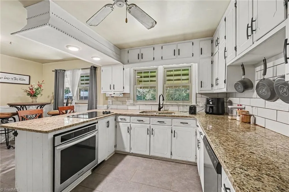 1517 Browers Chapel Road Asheboro, NC 27205