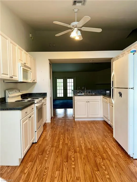 3740 45th Avenue NE Naples, FL 34120
