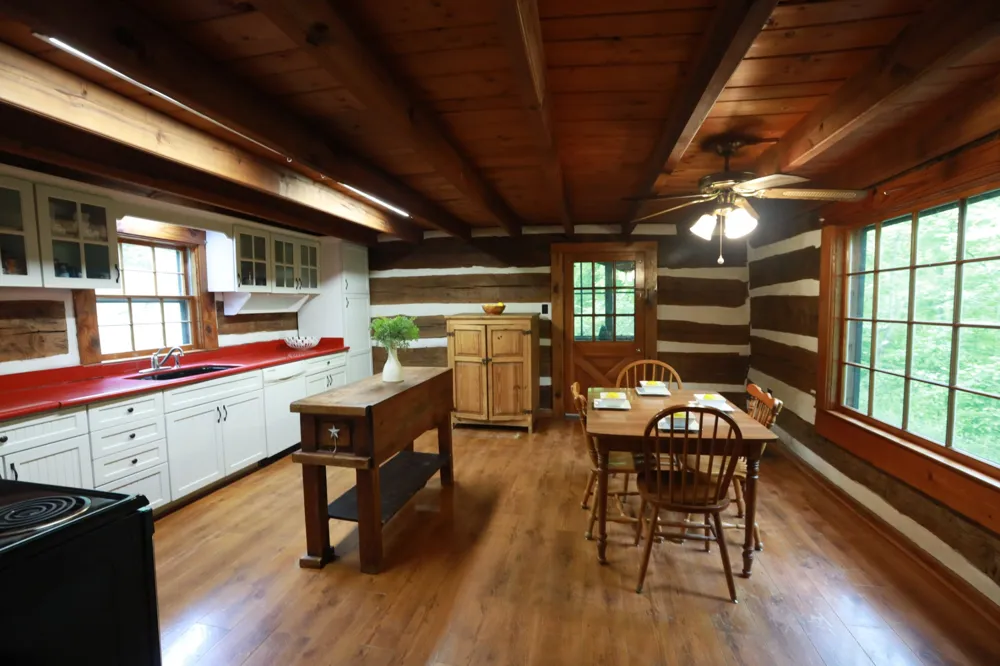 2634 Distillery Rd Greenbrier, TN 37073
