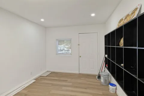 1911 El Capitan Drive