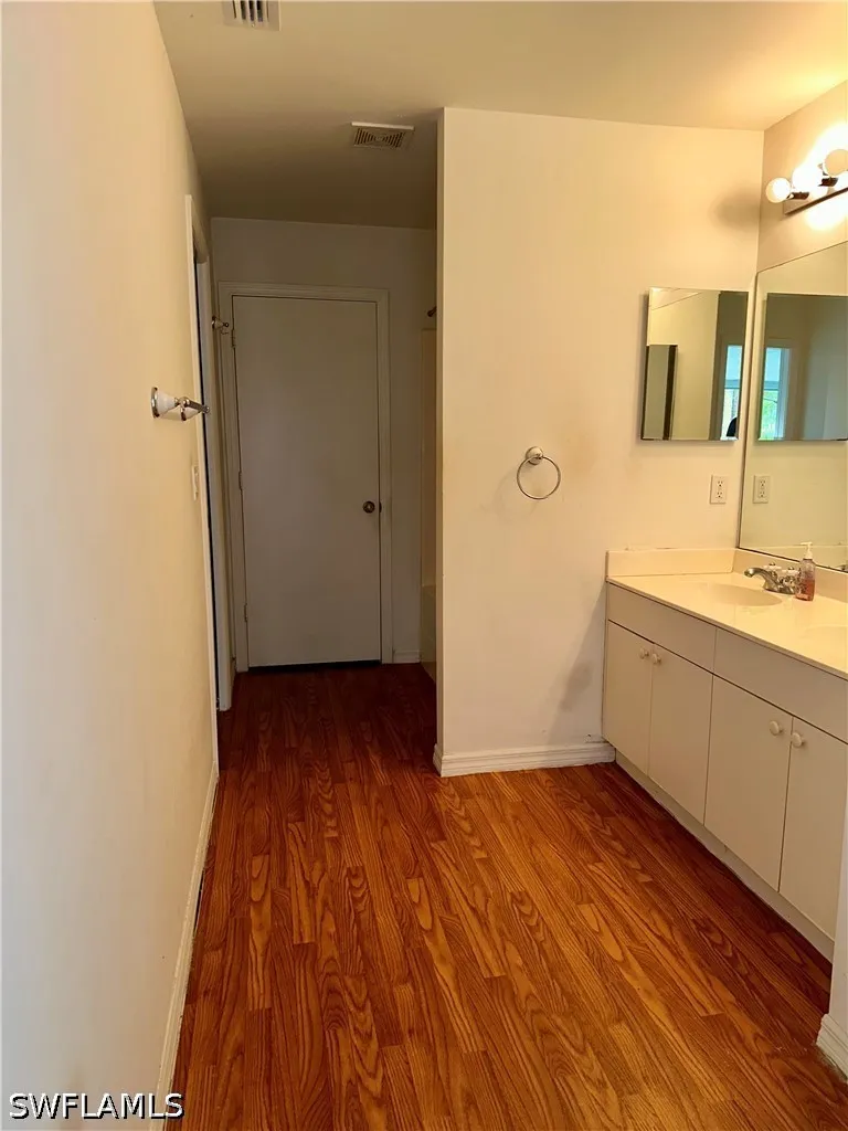 45th Avenue NE Naples, FL 34120