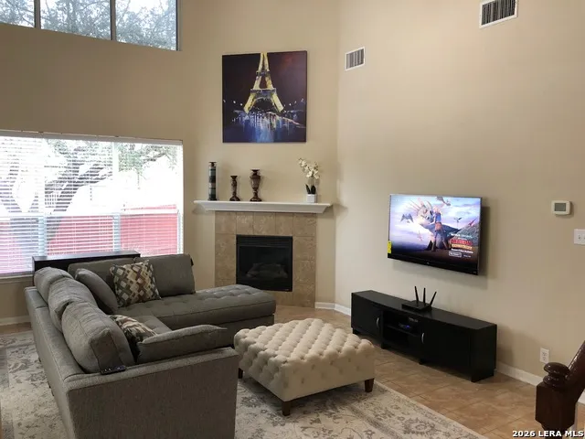 3206 BRISCOE TRL San Antonio, TX 78253