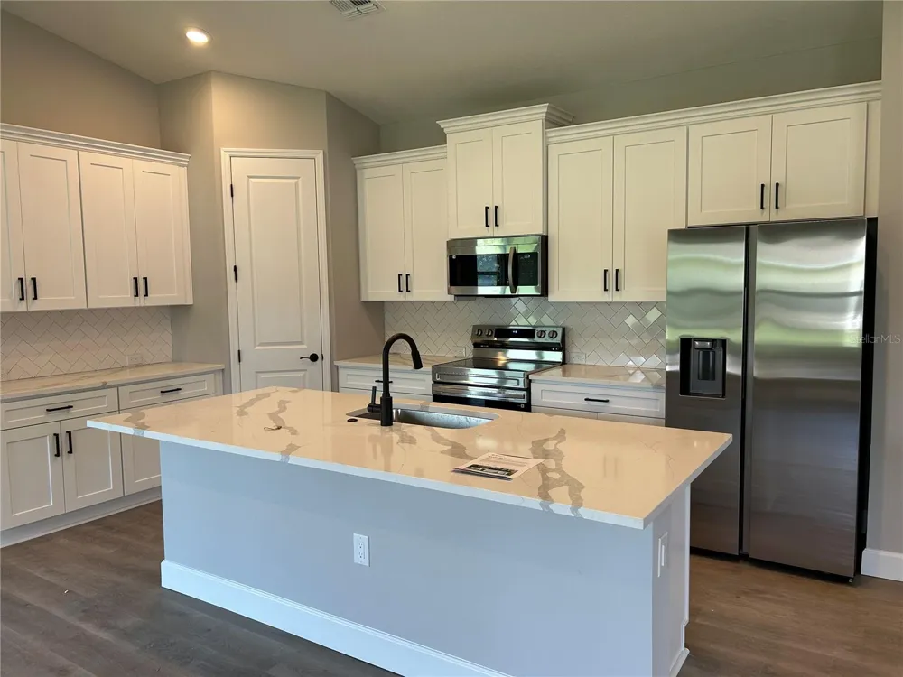 11260 GALLINULE AVENUE Brooksville, FL 34613