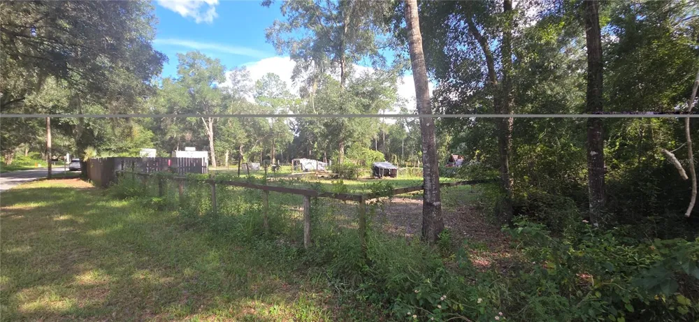 407 RAULERSON ROAD Seville, FL 32190
