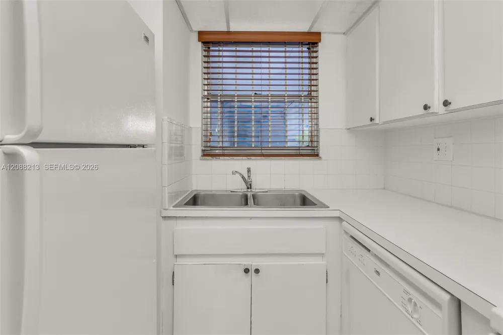 210 Fontainebleau Blvd #410 Miami, FL 33172