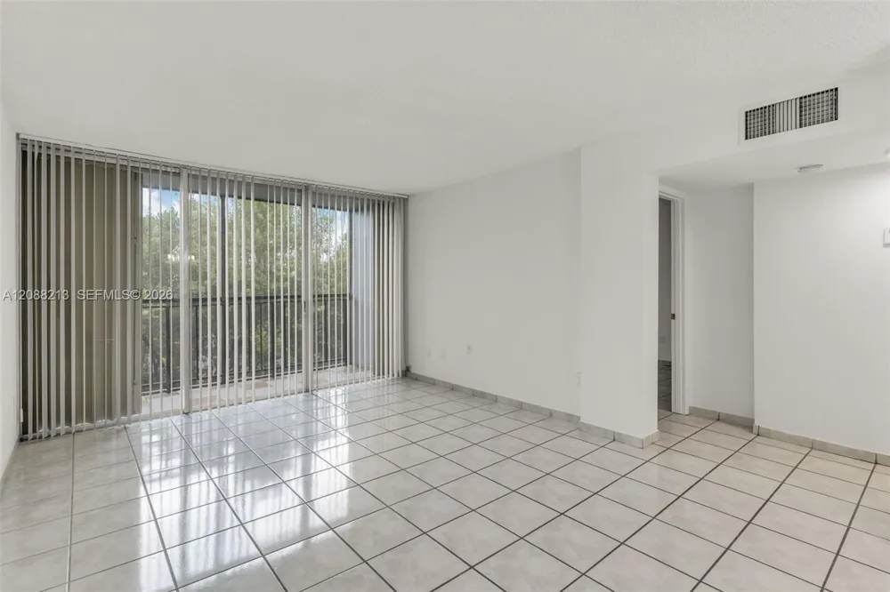 210 Fontainebleau Blvd #410 Miami, FL 33172