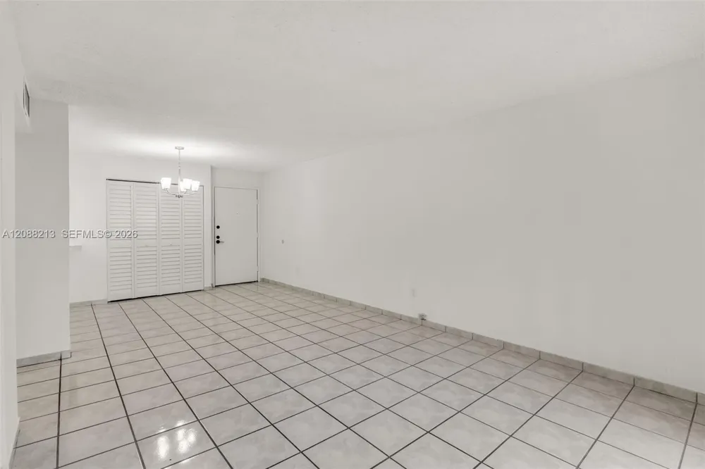 210 Fontainebleau Blvd #410 Miami, FL 33172