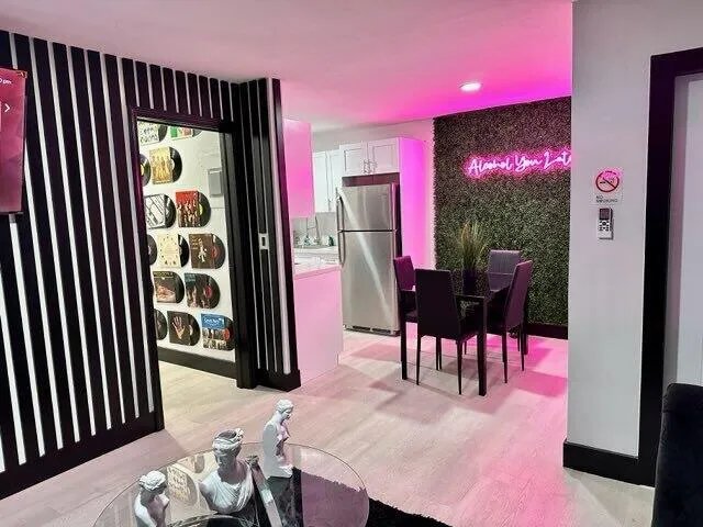 1010 SW 30th Street Fort Lauderdale, FL 33315