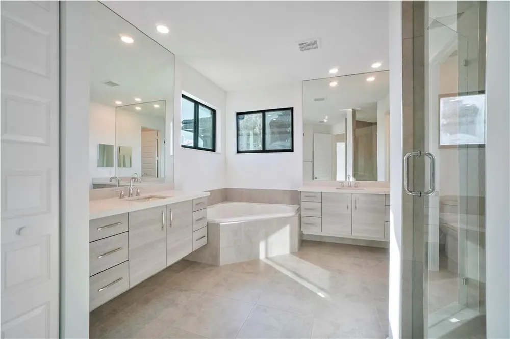 10870 OCEANO WAY Parkland, FL 33076