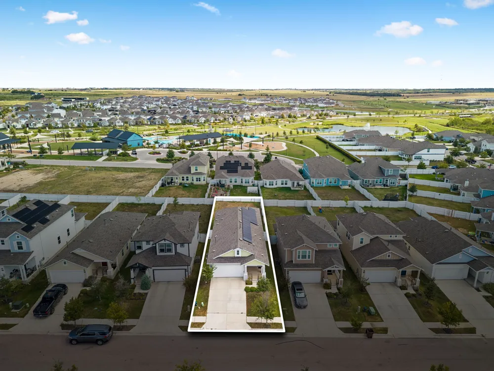164 Appleberry Lane Elgin, TX 78621