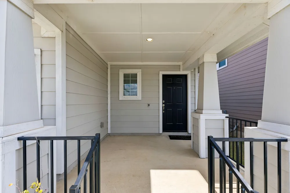 164 Appleberry Lane Elgin, TX 78621