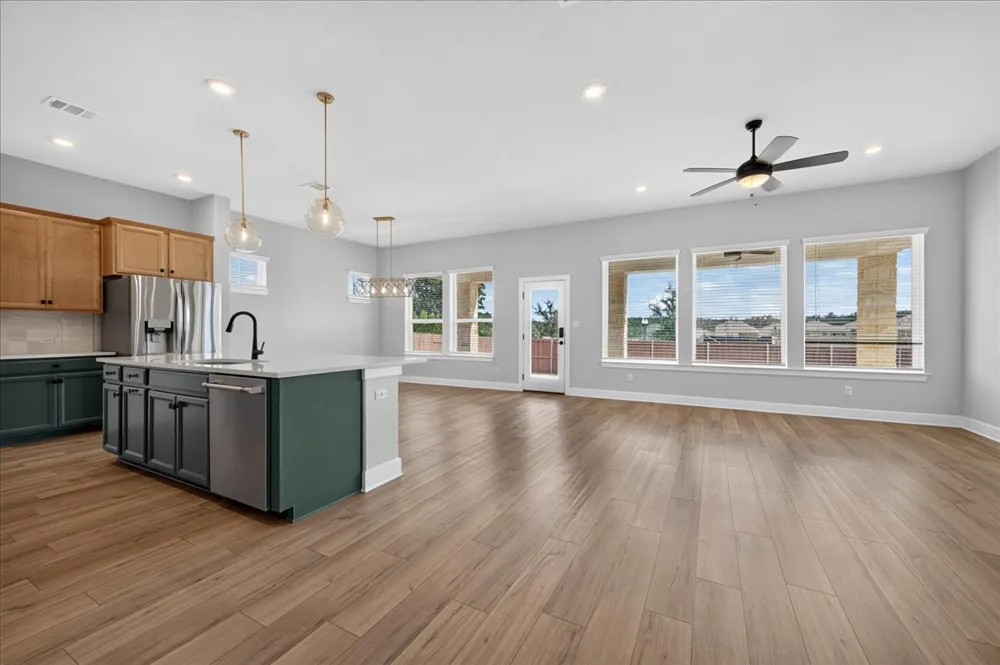105 Lantana Cove Bastrop, TX 78602