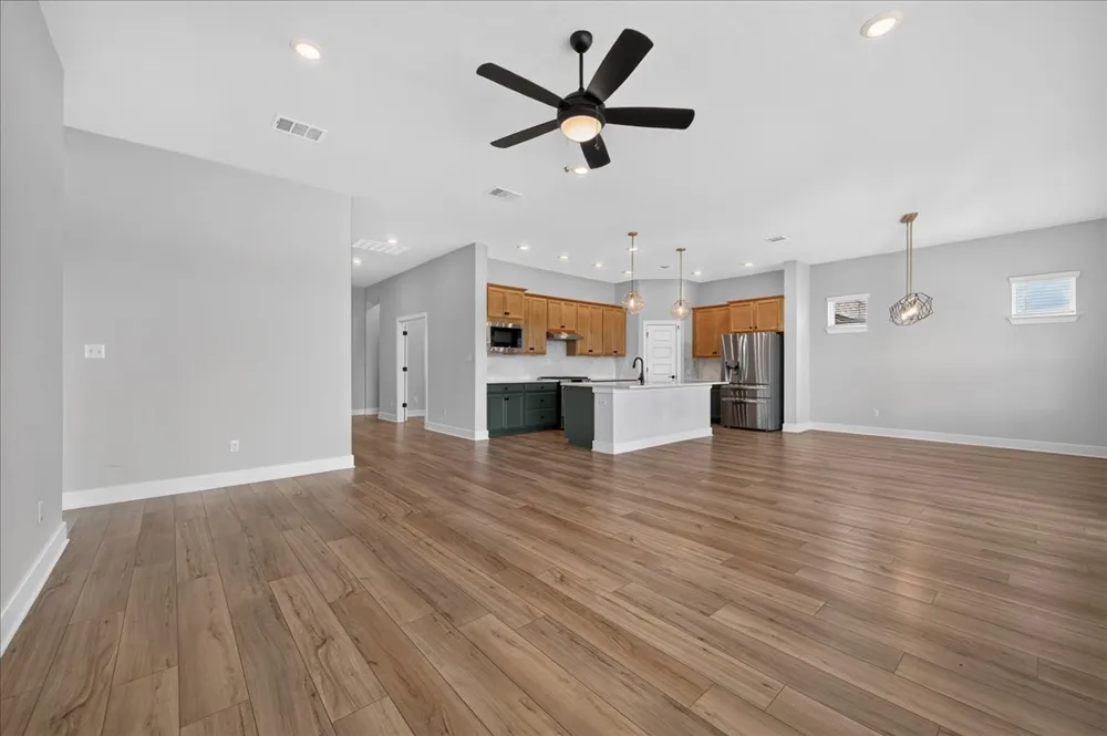 105 Lantana Cove Bastrop, TX 78602