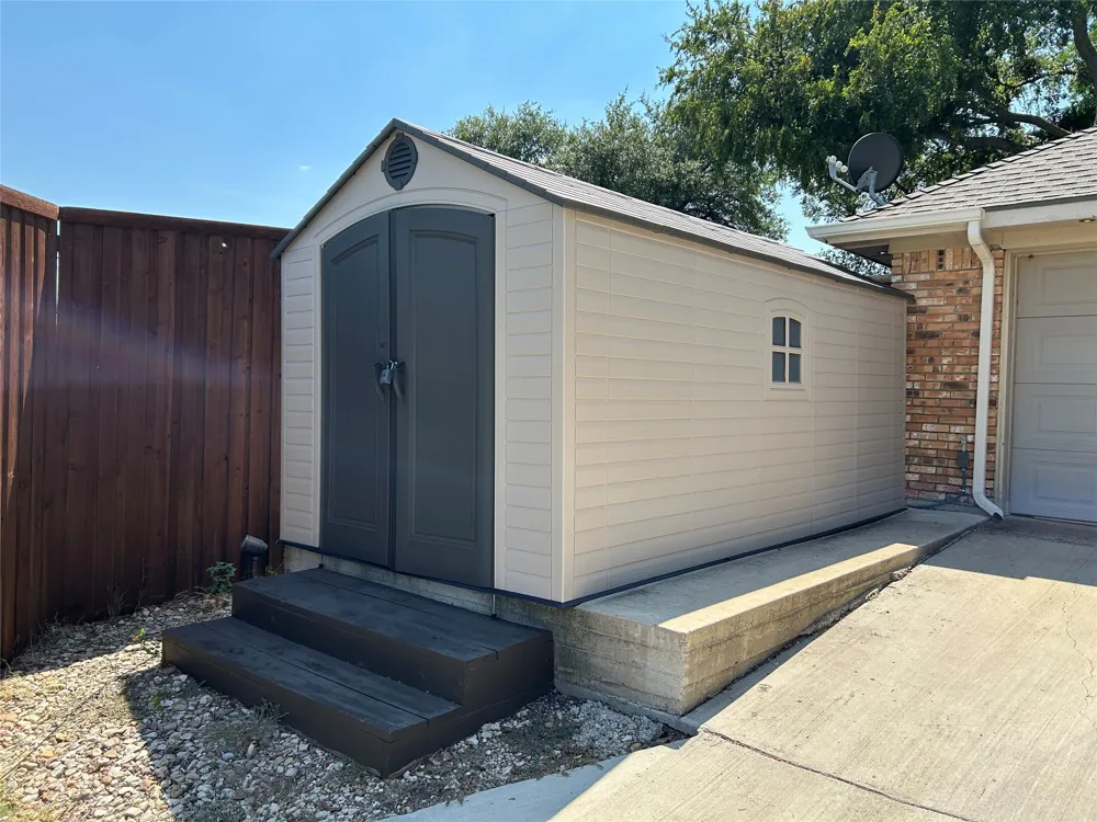 3824 Wagonwheel Court Plano, TX 75023