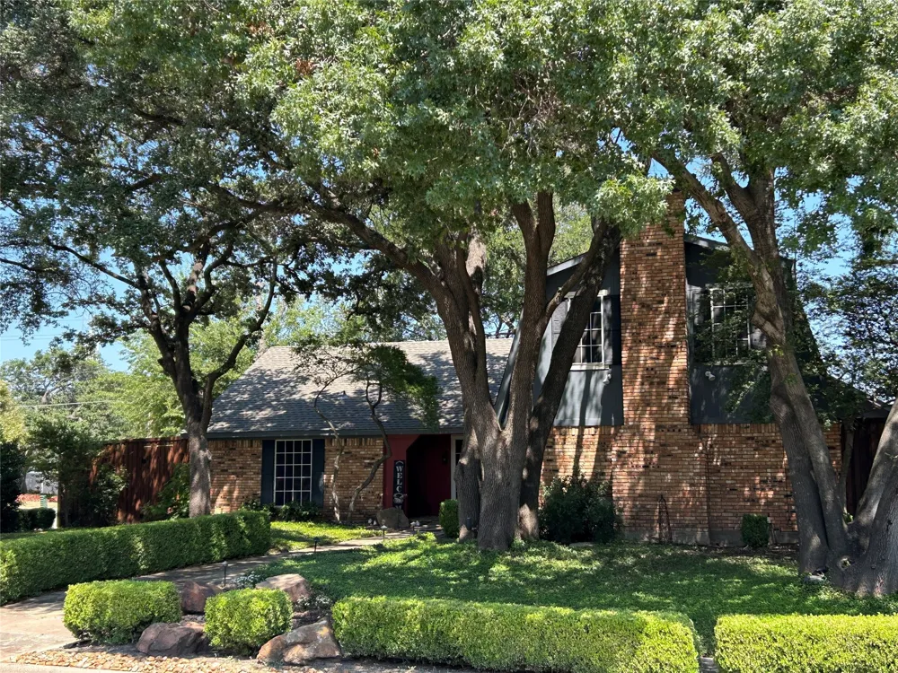 3824 Wagonwheel Court Plano, TX 75023