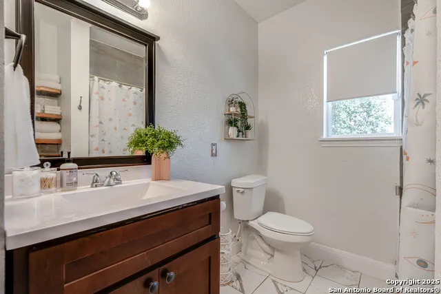 1505 W Craig Pl San Antonio, TX 78201