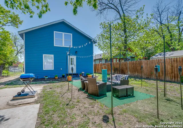 1505 W Craig Pl San Antonio, TX 78201