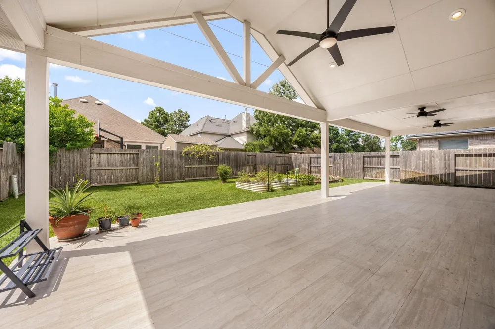 4526 Countrypines Drive Spring, TX 77388