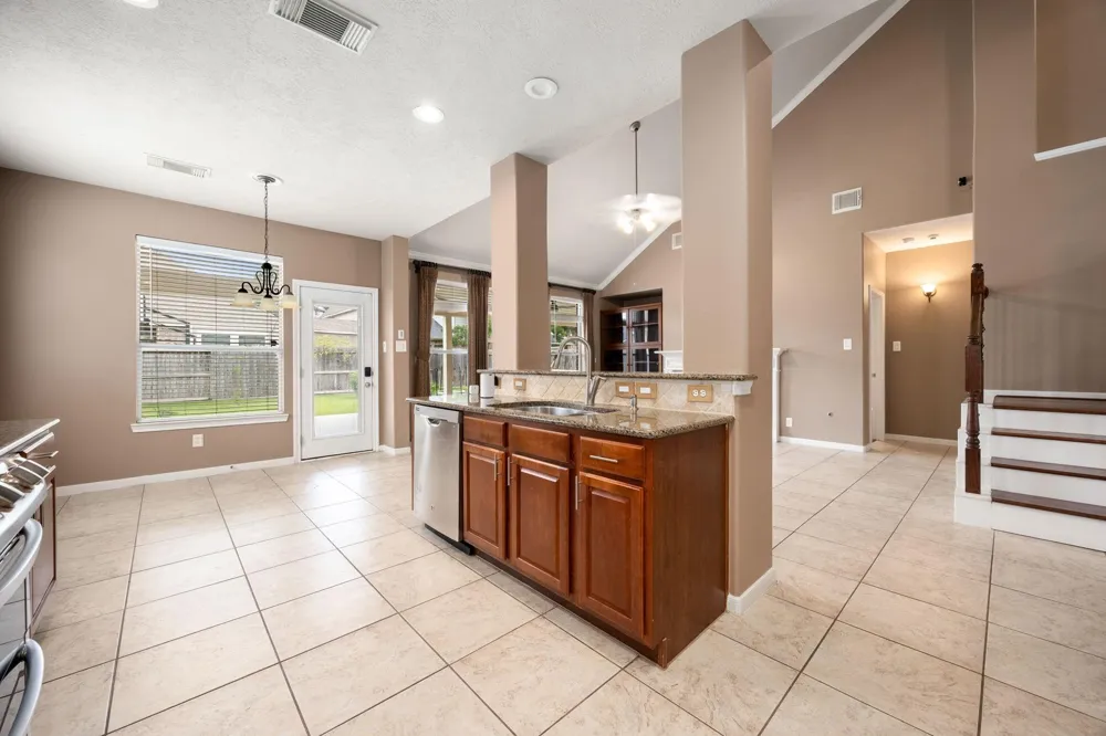 4526 Countrypines Drive Spring, TX 77388