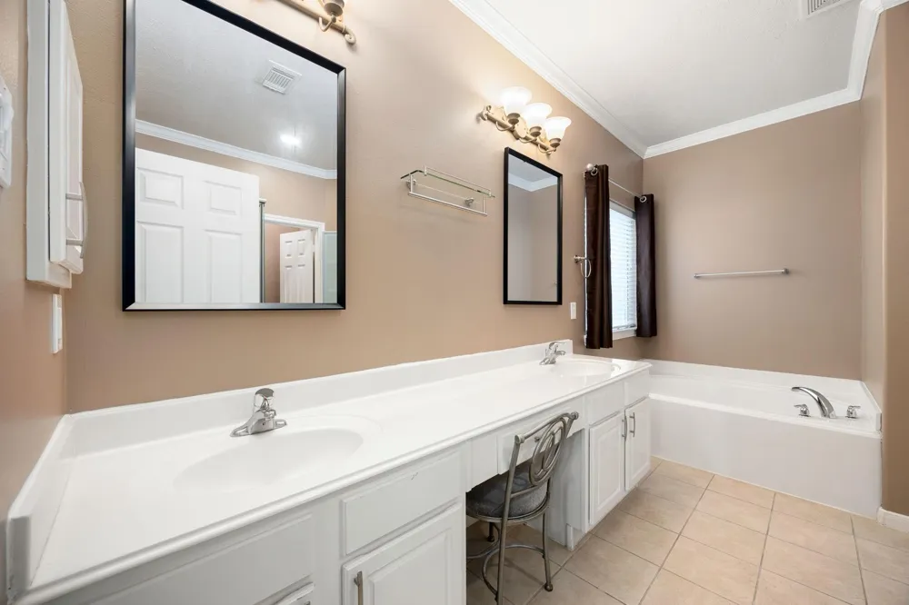 4526 Countrypines Drive Spring, TX 77388