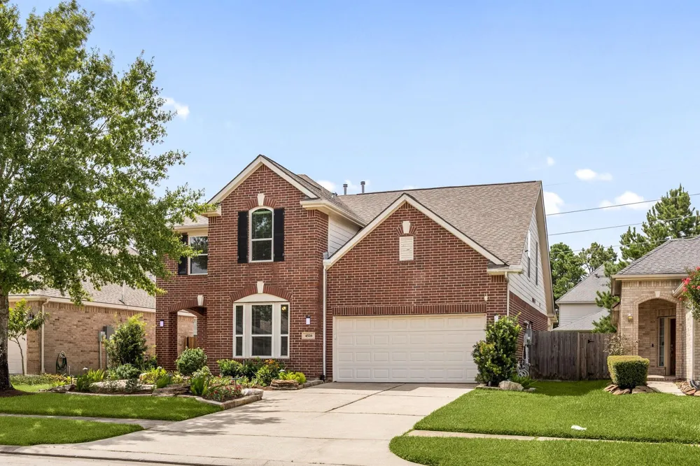 4526 Countrypines Drive Spring, TX 77388