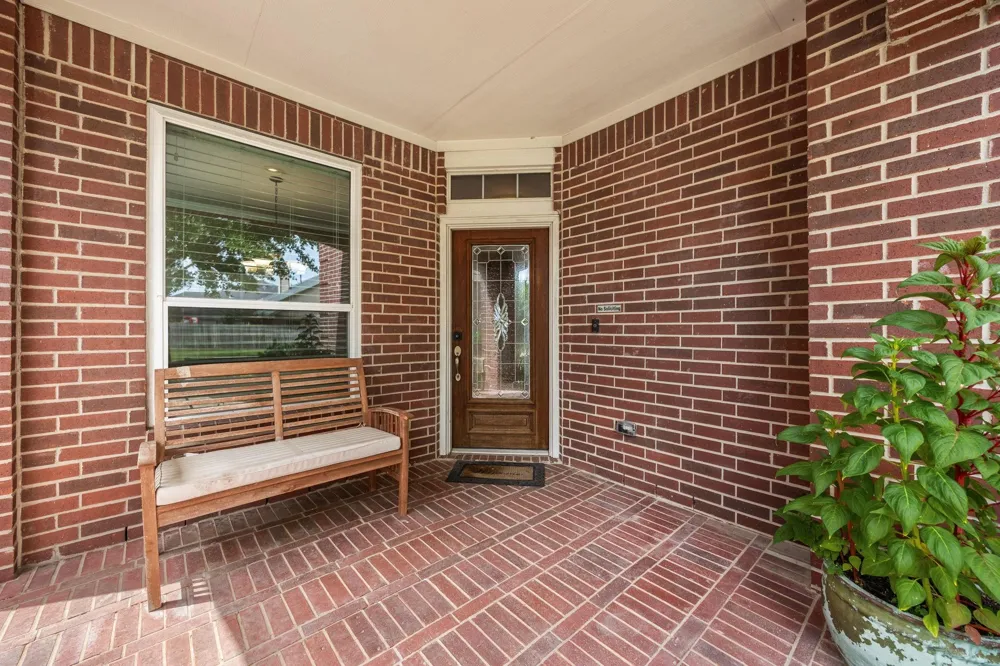 4526 Countrypines Drive Spring, TX 77388