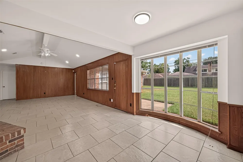 8807 Langdon Lane Houston, TX 77036