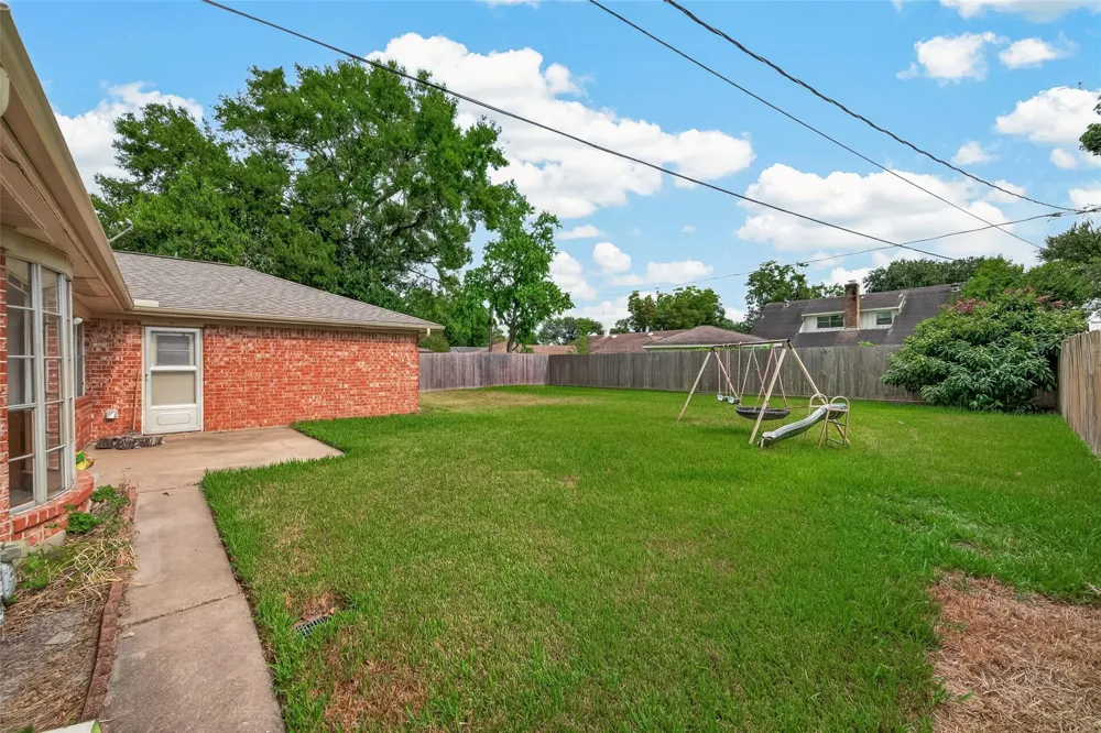 8807 Langdon Lane Houston, TX 77036