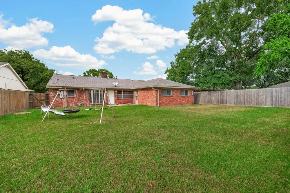8807 Langdon Lane Houston, TX 77036