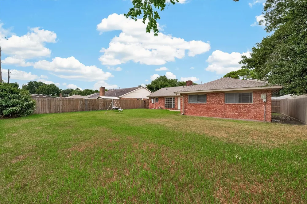 8807 Langdon Lane Houston, TX 77036
