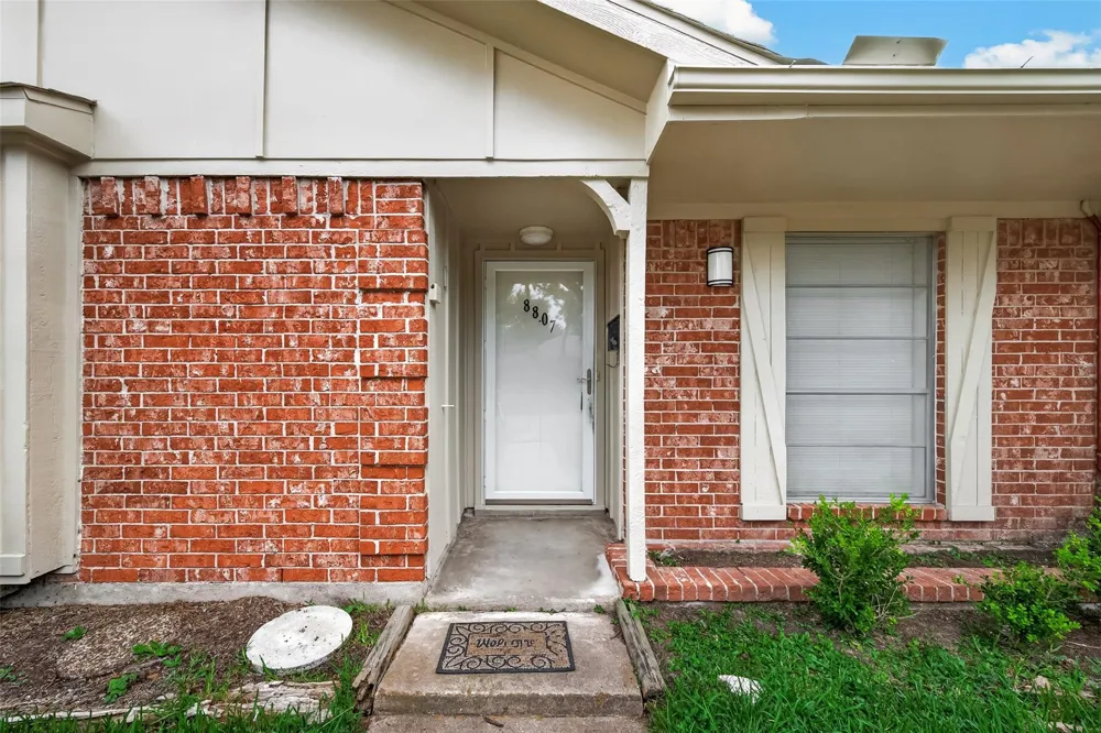 8807 Langdon Lane Houston, TX 77036