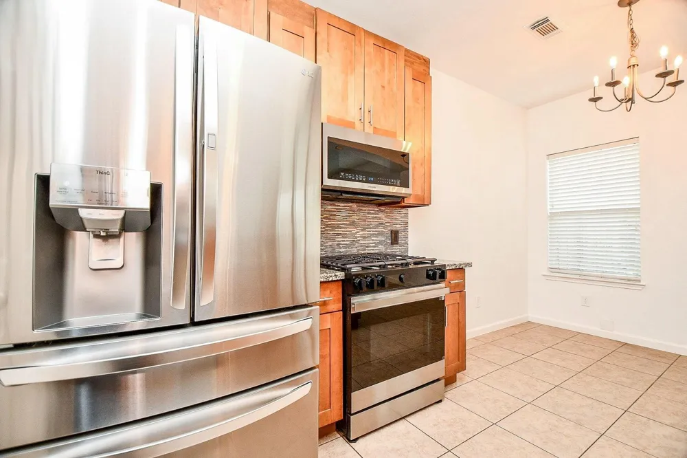 6011 Shadow Isle Lane Houston, TX 77084