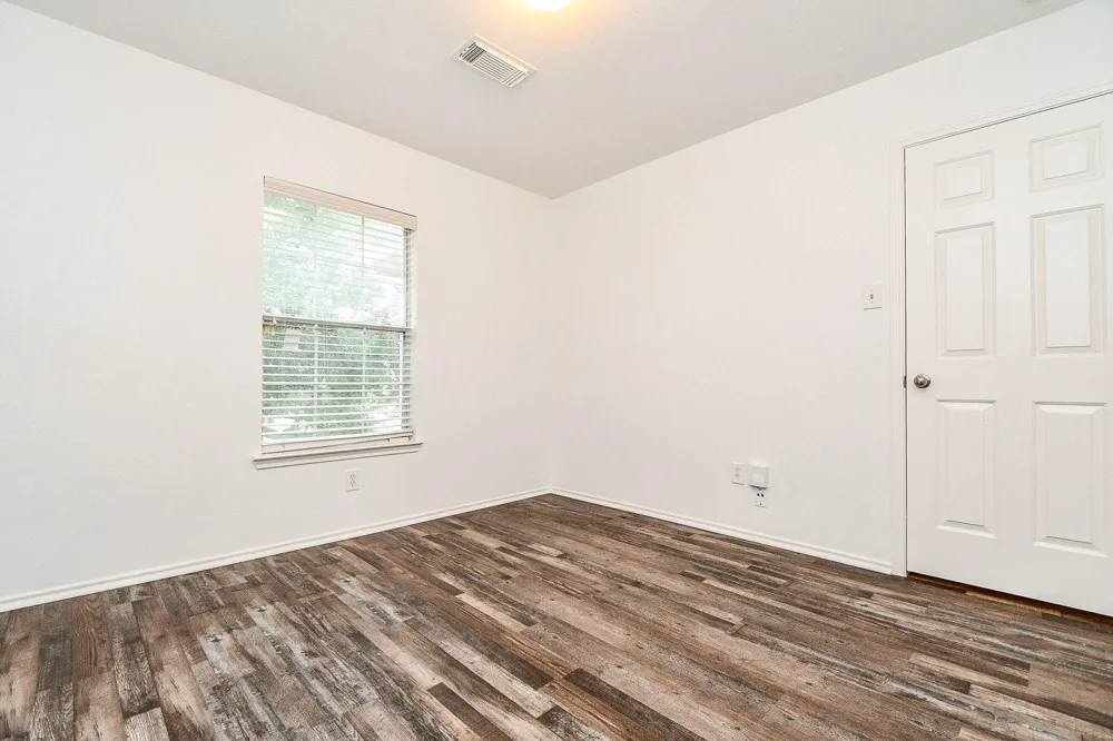 6011 Shadow Isle Lane Houston, TX 77084