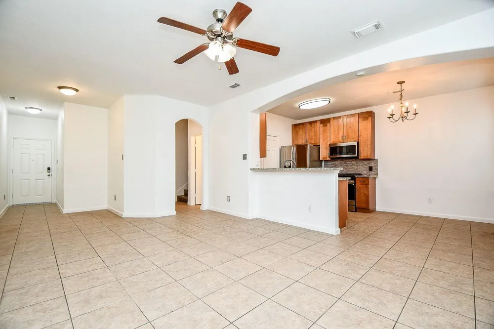 6011 Shadow Isle Lane Houston, TX 77084