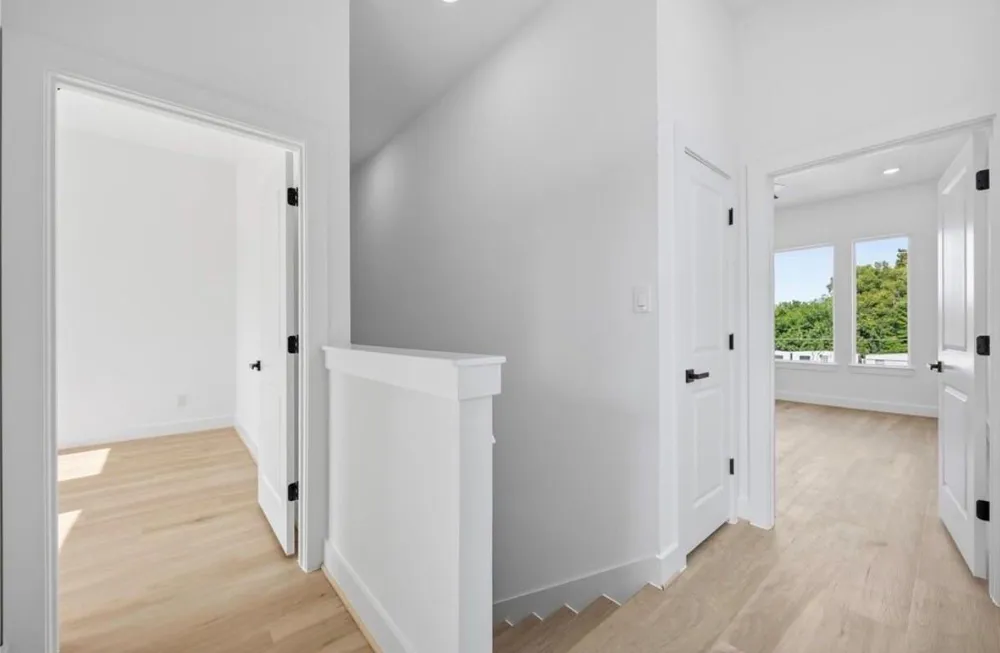 9106 Coffee Street #B Houston, TX 77033