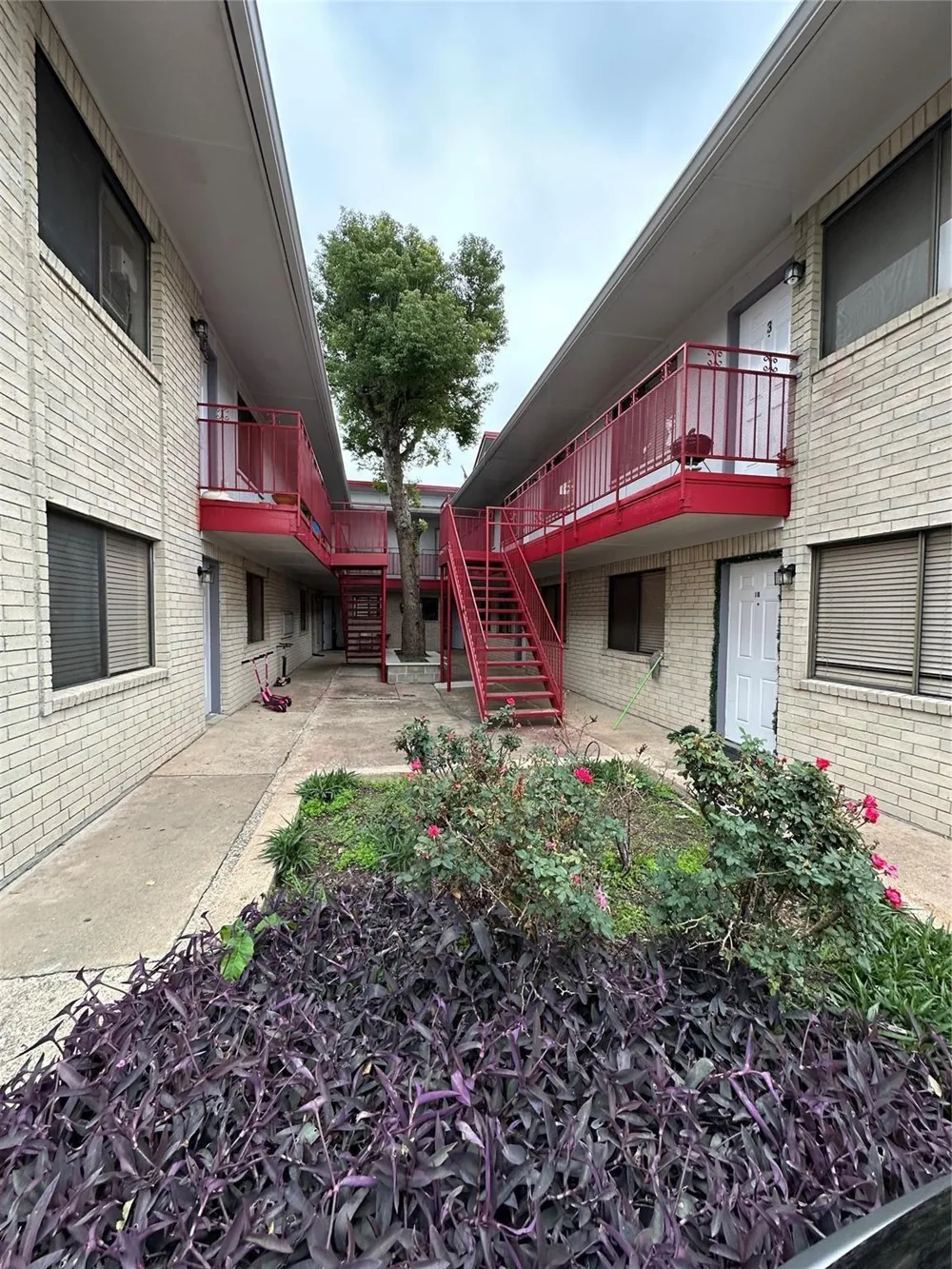 1410 Blalock Road #3 Houston, TX 77055