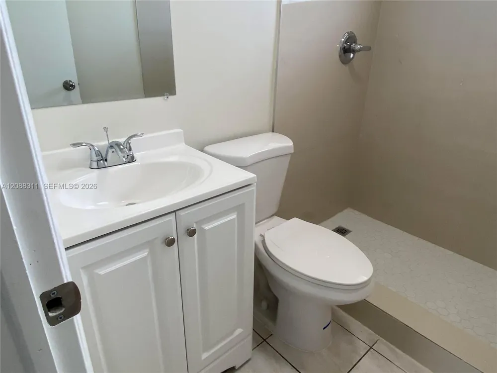 1836 NW 22nd Ct #6 Miami, FL 33125
