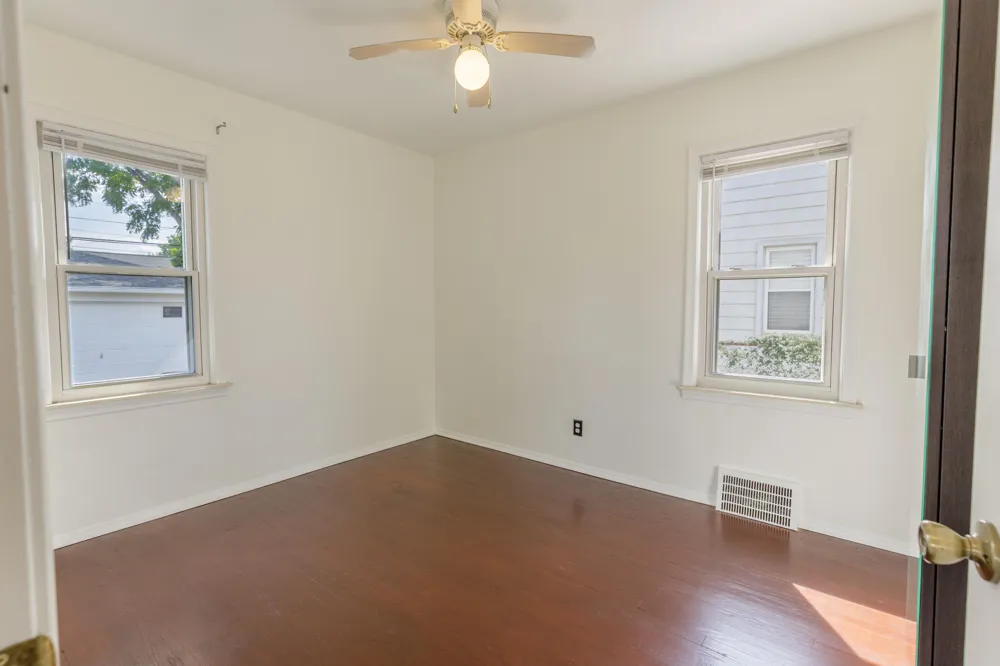4127 Winifred Street Wayne, MI 48184