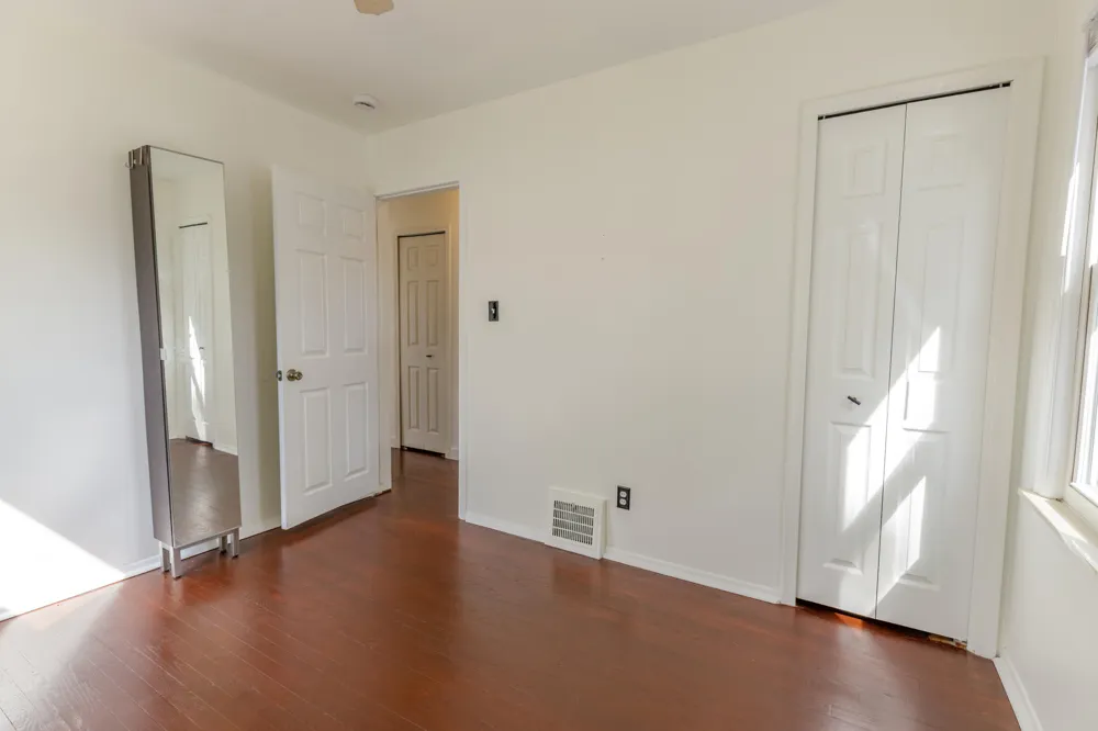 4127 Winifred Street Wayne, MI 48184