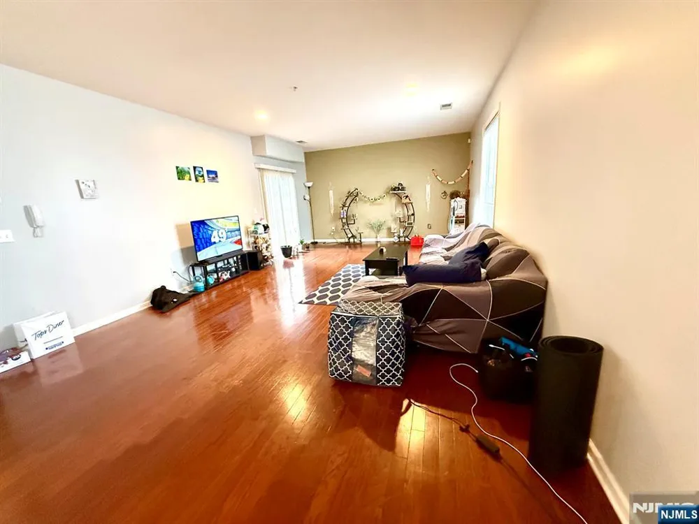 201 DEY Street 126 Harrison, NJ 07029